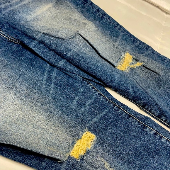 Torrid Jeans - Picture 3 of 8